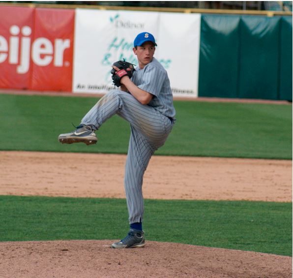 Brock Kartheiser pitching 